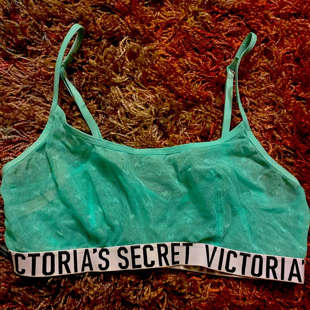 Victoria Secrets Sea foam green mesh heart sports bra with heart straps